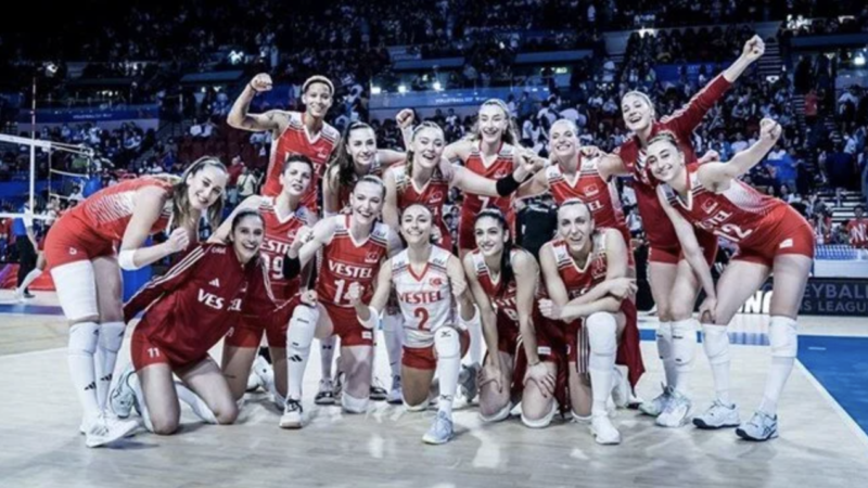 A Milli Kadın Voleybol Takımı, FIVB Milletler Ligi'nin üçüncü haftasındaki