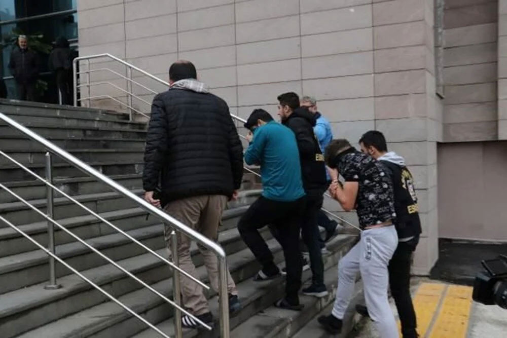 Ayşenur’u başına 4 kez ateş ederek öldüren sevgili: Kazayla oldu