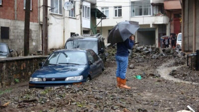 Giresun’da sel ve heyelan: Bir kişi kayıp