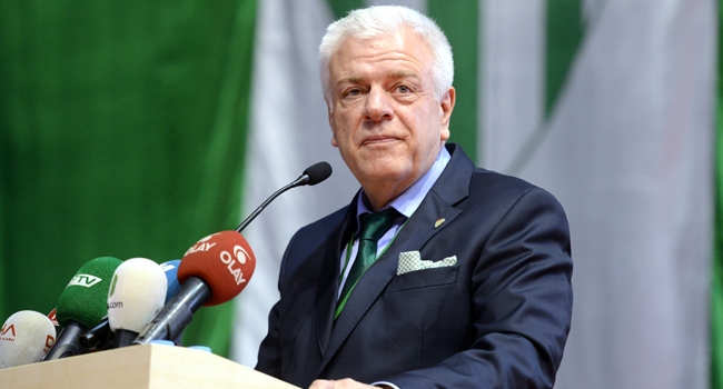 Ali Ay’dan flaş Bursaspor açıklaması! Aday olacak mı? Ali Ay’dan flaş Bursaspor açıklaması! Aday olacak mı?