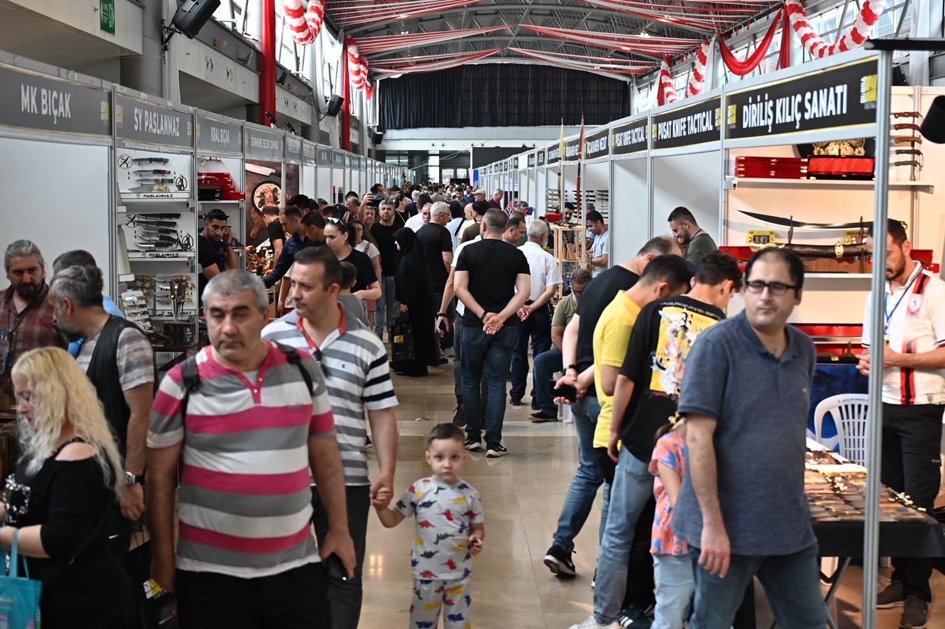 Bursa’daki bu festivalde bıçaklar konuştu