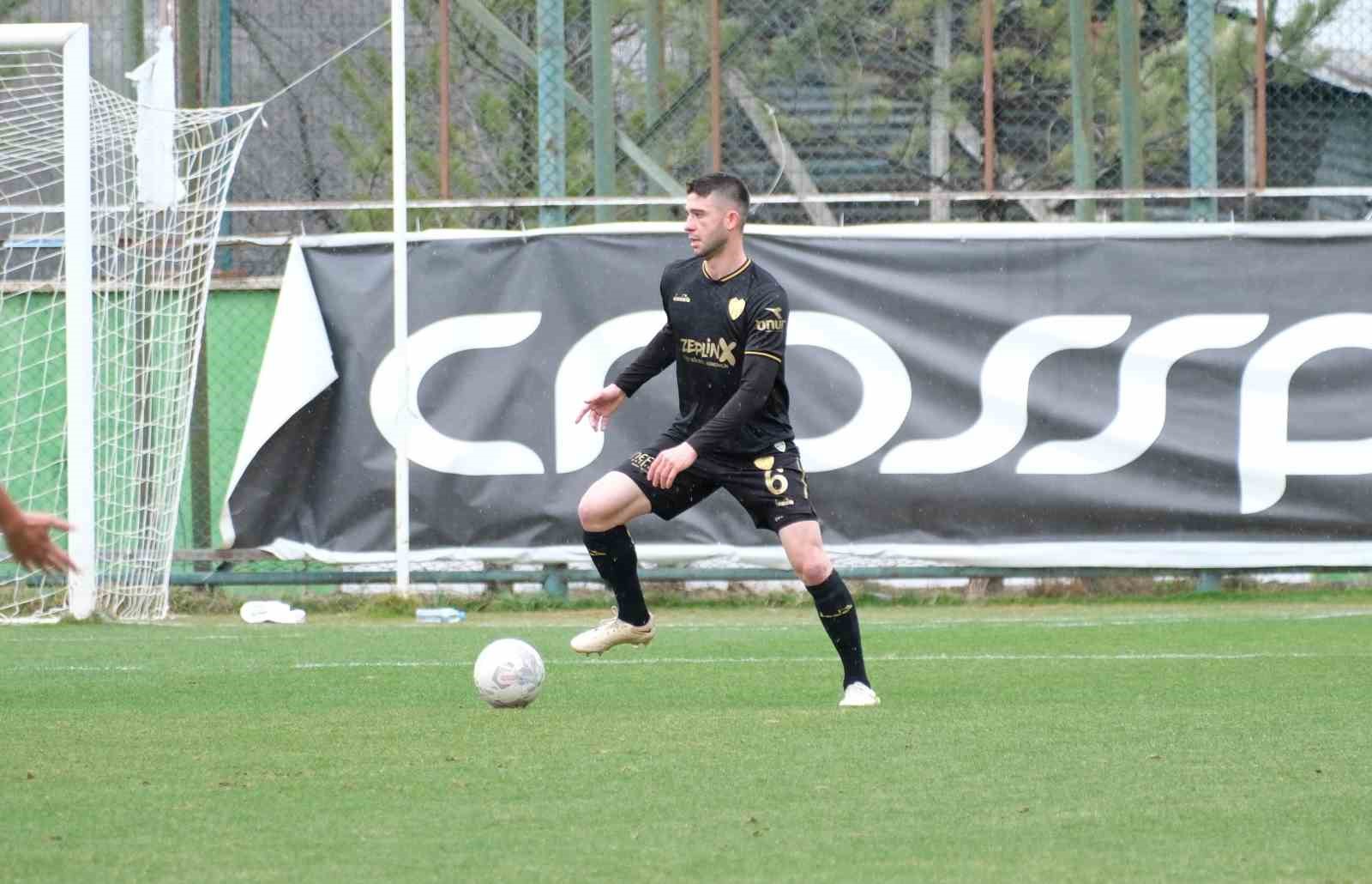 Bursaspor, Kubilay Sönmez’in doğum gününü kutladı