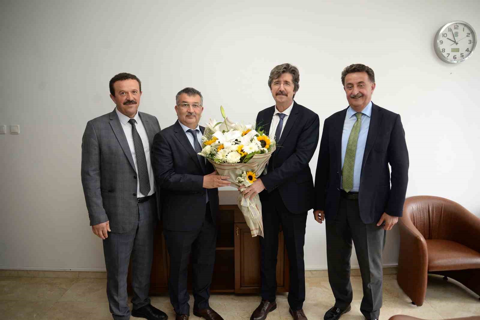 BUÜ’de yeni Rektör Yardımcısı Prof. Dr. Zekeriyya Arı oldu BUÜ’de yeni Rektör Yardımcısı Prof. Dr. Zekeriyya Arı oldu