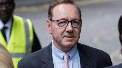 Kevin Spacey dört erkeğe cinsel saldırıdan yargılanıyor
