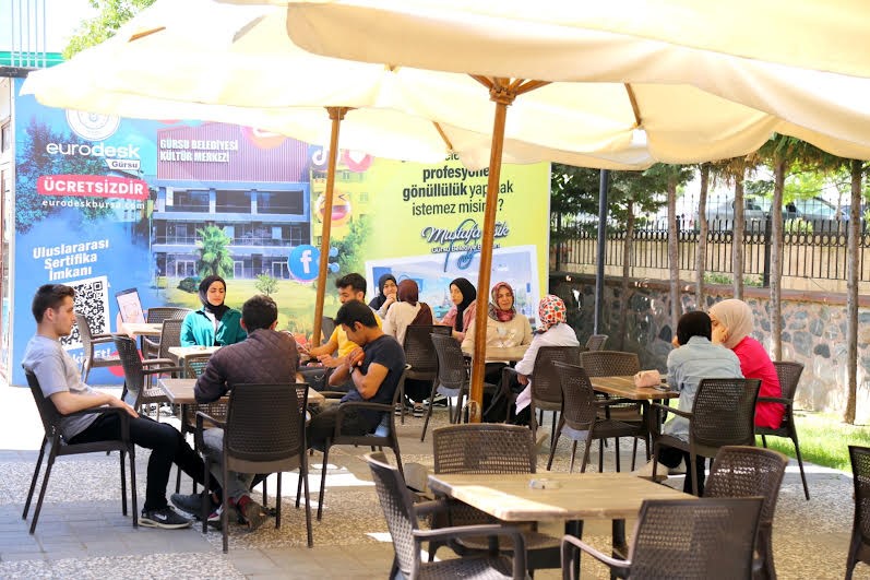 Gürsu’nun eğitim akademisi: Değirmen Millet Kıraathanesi Gürsu’nun eğitim akademisi: Değirmen Millet Kıraathanesi