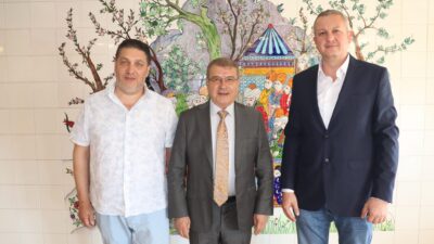 Bursa staj ve çırak mağdurları derneğinden BESOB Başkanına ziyaret