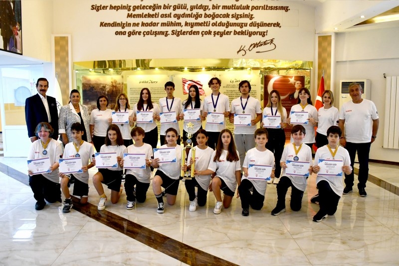 Emine Örnek Okulları ‘Dünya’ya örnek oldu Emine Örnek Okulları ‘Dünya’ya örnek oldu