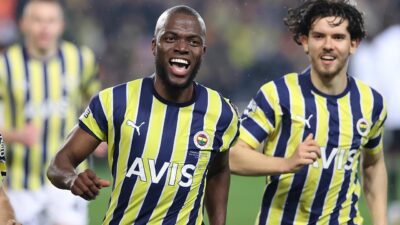 Valencia gol krallığını ilan etmeye hazırlanıyor