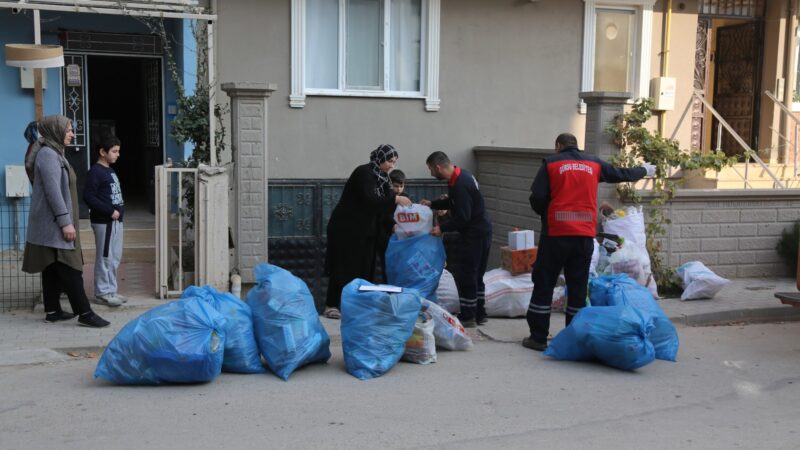 Gürsu Belediyesi Sıfır Atık Hareketi’ne katkı sağlamak için ilçe genelinde