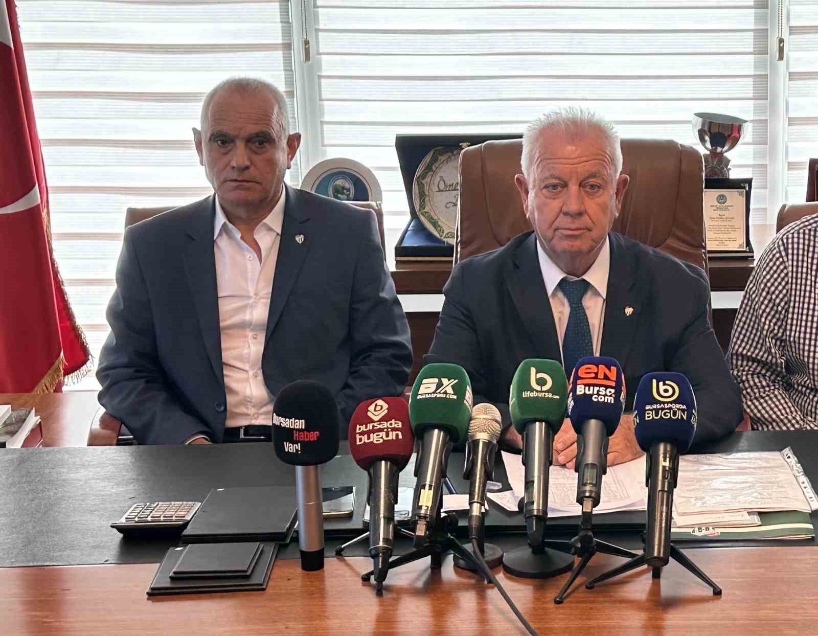 Galip Sakder: “Sorumsuz davranışlar, kulübümüze zarar vermektedir” Galip Sakder: “Sorumsuz davranışlar, kulübümüze zarar vermektedir”