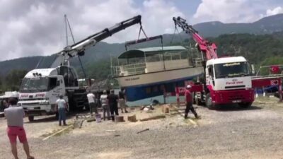 Korku dolu anlar! Büyük bir gürültüyle koptu