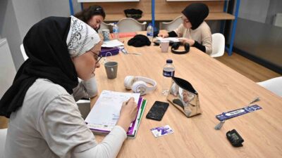 Bursa’da gençlere YKS morali