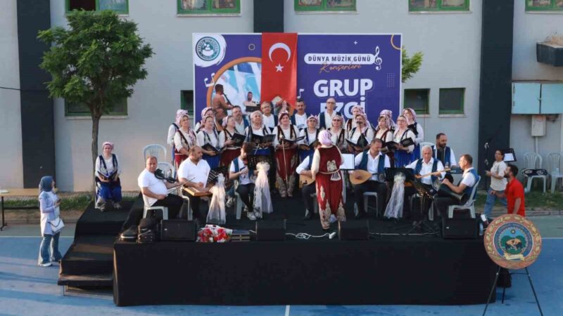 Kestel’in mahallerinde müzik sesleri yükseldi Kestel Belediyesi, Dünya Müzik Günü etkinlikleri çerçevesinde ilçenin 3 ayrı