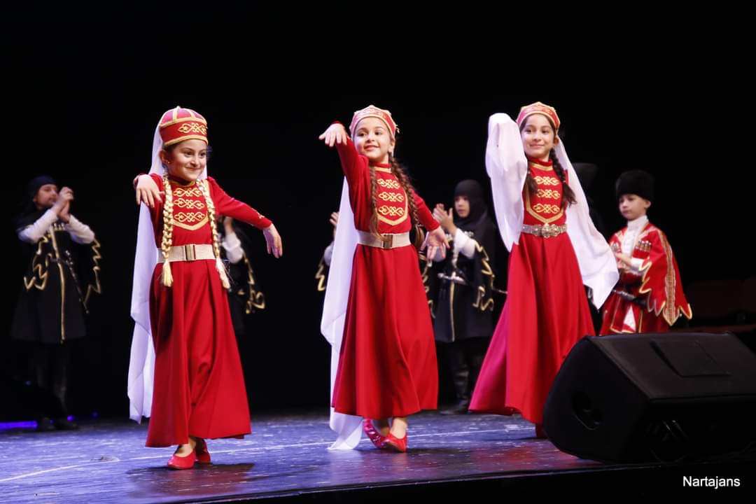 Bursa'da bir Kafkas Gecesi rüyası… 9 minkler 2
