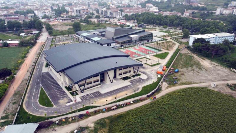 Bursa’da bir ilk! Hizmete açıldı Bursa Büyükşehir Belediyesi tarafından Mustafakemalpaşa ilçesine kazandırılan, bünyesinde kültür merkezi,