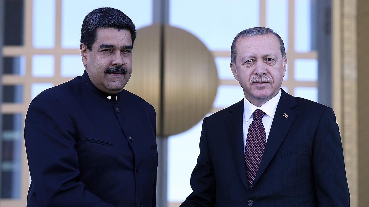 Maduro’dan Cumhurbaşkanı Erdoğan’a tebrik