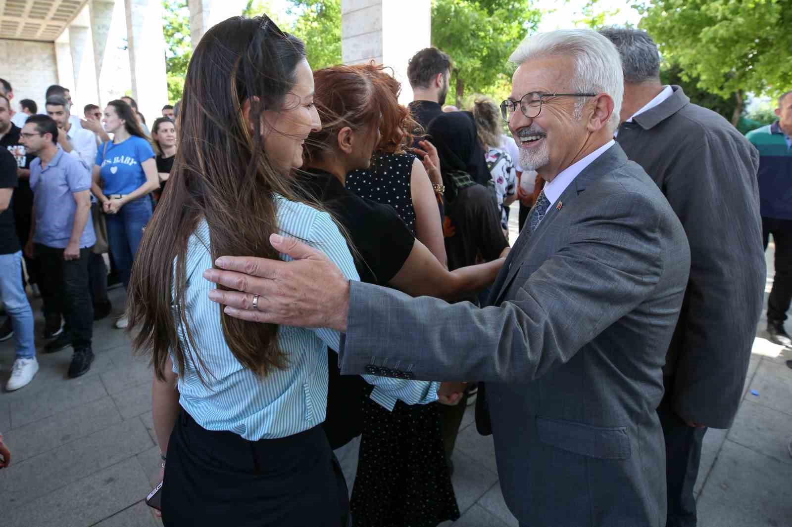 Nilüfer ailesi bayramlaştı Nilüfer ailesi bayramlaştı