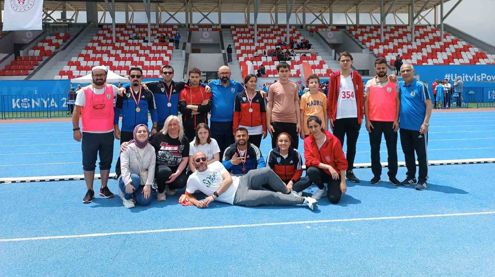 Nilüferli atletler 17 madalya kazandı Nilüferli atletler 17 madalya kazandı