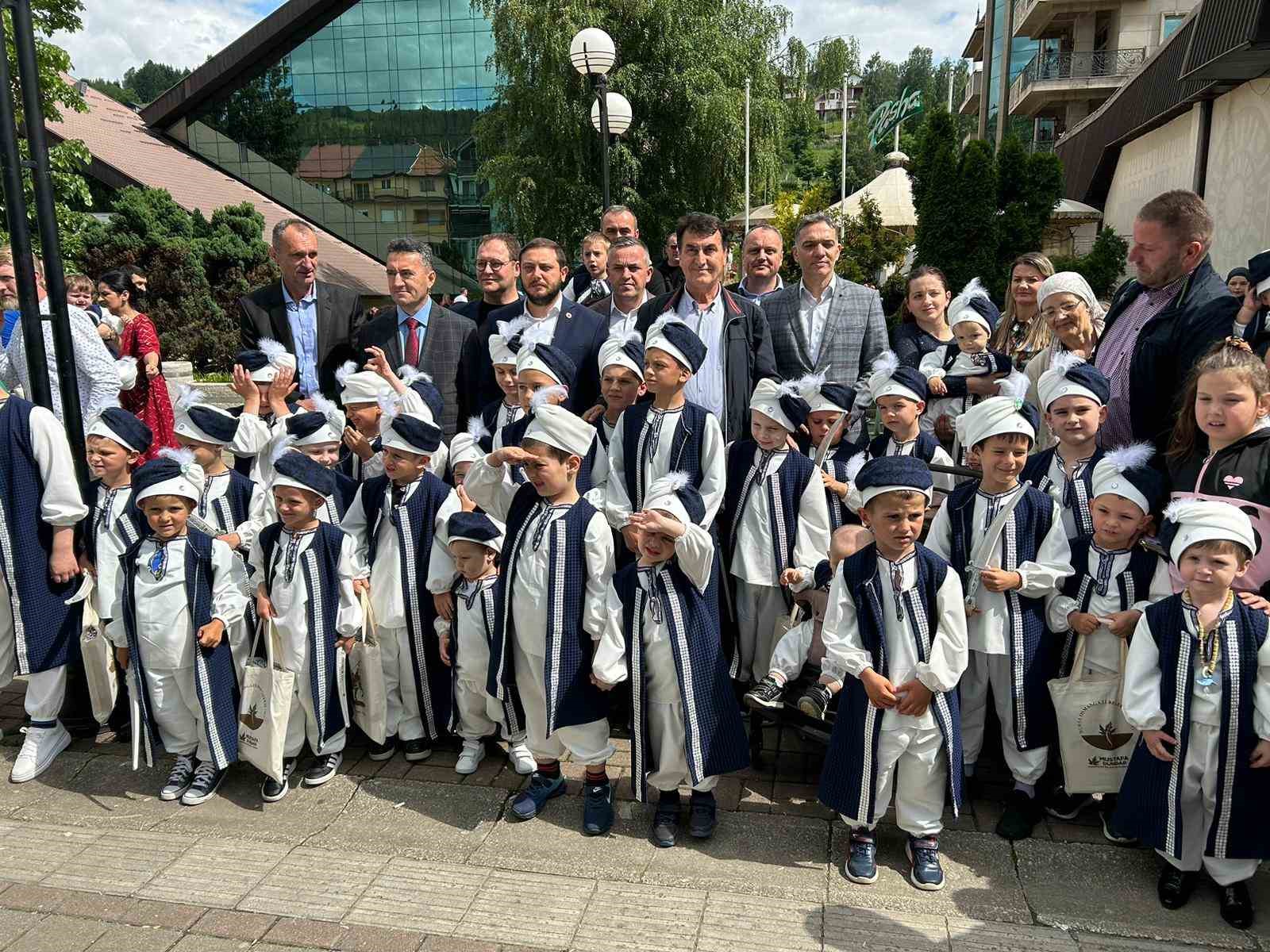 Osmangazi’den Karadağ’da sünnet şöleni 1 osmangaziden karadagda sunnet soleni a45f1df
