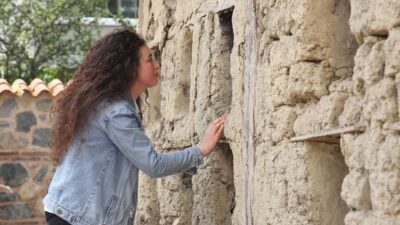 Bursa’da bu evi görenler şaşırıyor!