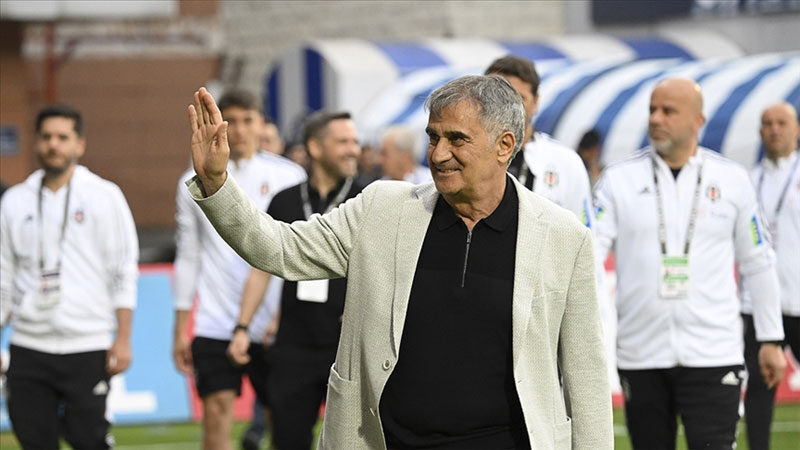 Şenol Güneş’le golü hatırladılar Spor Toto Süper Lig'in 37. haftasında Kasımpaşa'yı 5-2 mağlup eden