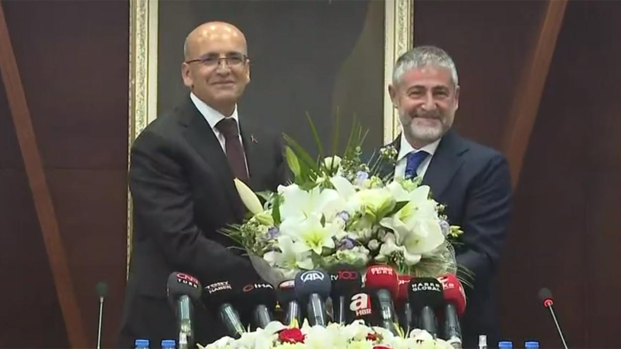 Hazine ve Maliye Bakanlığında devir teslim! Bakan Şimşek’ten ilk mesajlar