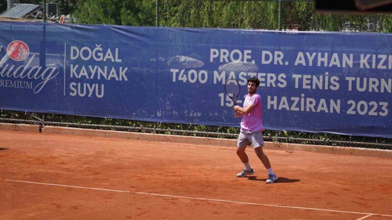Prof. Dr. Ayhan Kızıl Tenis Turnuvası’nda şampiyonlar belli oldu Prof. Dr. Ayhan Kızıl T400 Master Tenis Turnuvası’nda şampiyonlar belli
