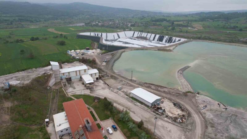 Türkiye’nin yaklaşık 3,3 milyar ton bor rezervine sahip olduğunu ifade