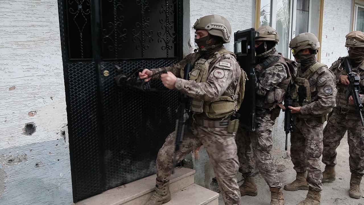 Bursa’da terör operasyonu: Çok sayıda gözaltı var