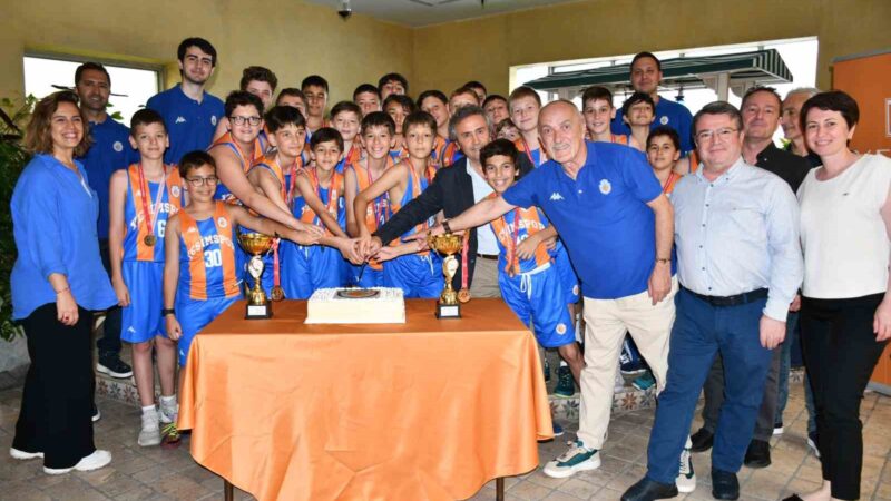 Yeşim Spor 20. yılında yine zirvede Yeşim Spor, Bursa Minik Erkekler kategorisinde yeni başarılara imza attı.