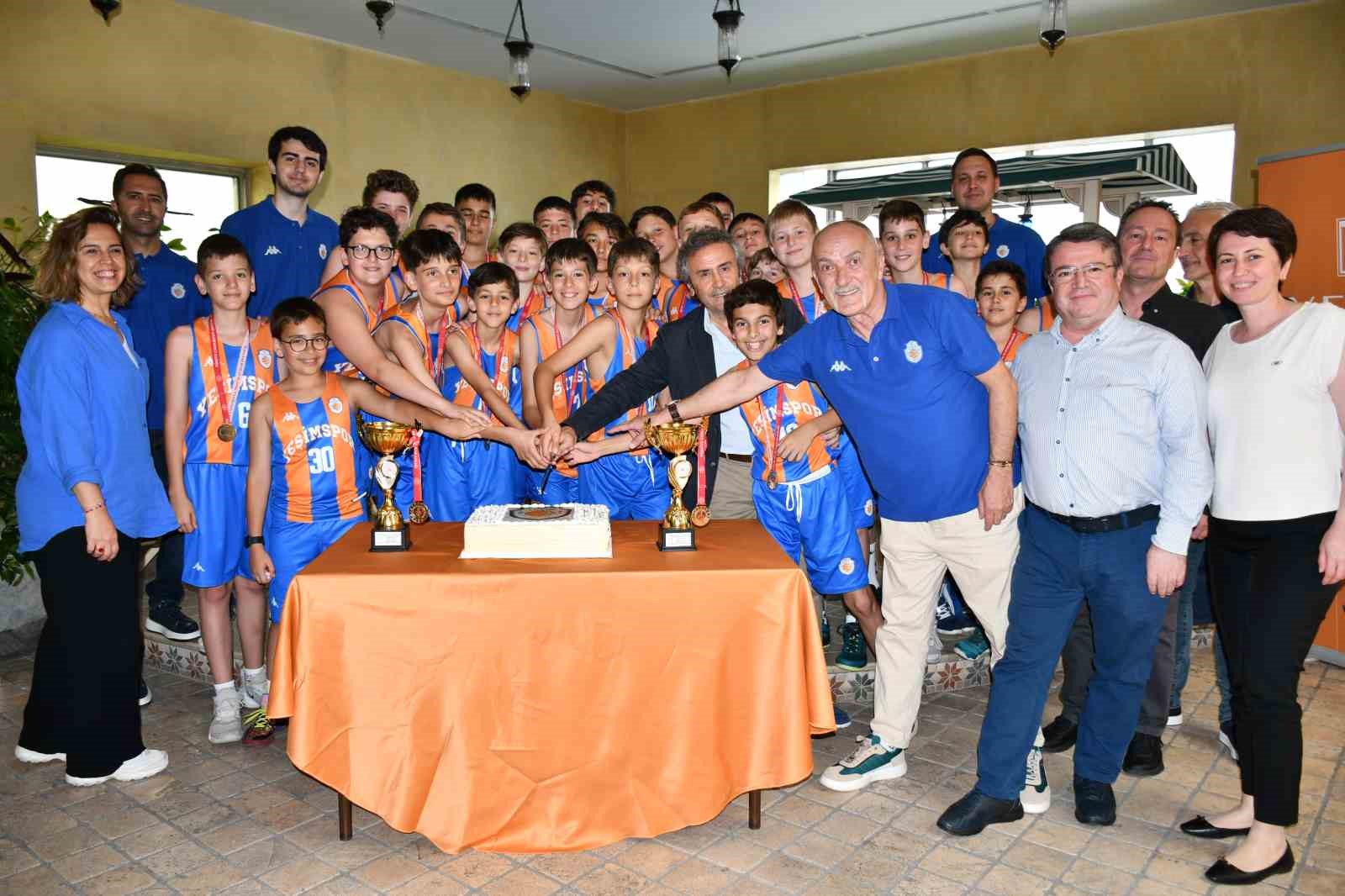 Yeşim Spor 20. yılında yine zirvede Yeşim Spor 20. yılında yine zirvede