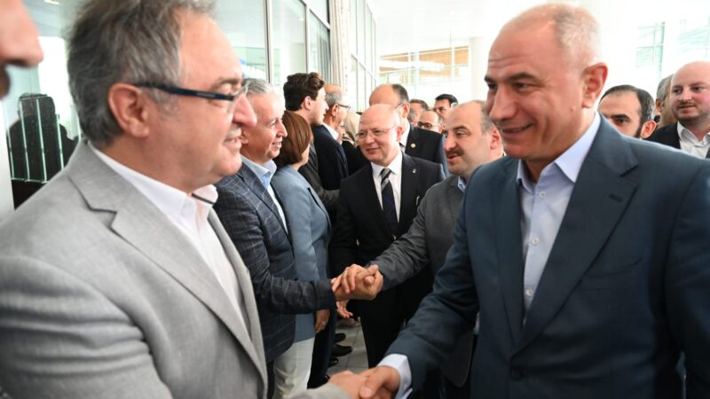 Olay Gazetesi Yazarı Ahmet Emin Yılmaz, AK Parti Bursa Milletvekili