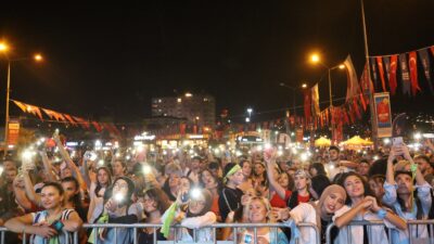 Bursa Büyükşehir Belediyesi’nin, özlemle anılan 80’ler ve 90’lar dönemlerini günümüze