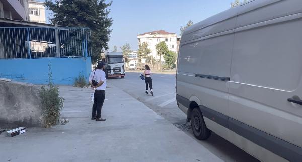 ‘Yol kenarında soyunan kadın kazaya neden oldu’ iddiası