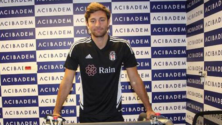 Beşiktaşlı futbolcuya trafik kazası sonrası saldırı Beşiktaşlı futbolcuya trafik kazası sonrası saldırı