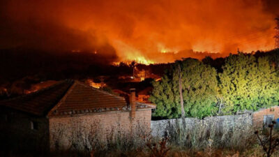 Antalya, Çanakkale, Manisa, Balıkesir, İzmir ve Kütahya’da orman yangını
