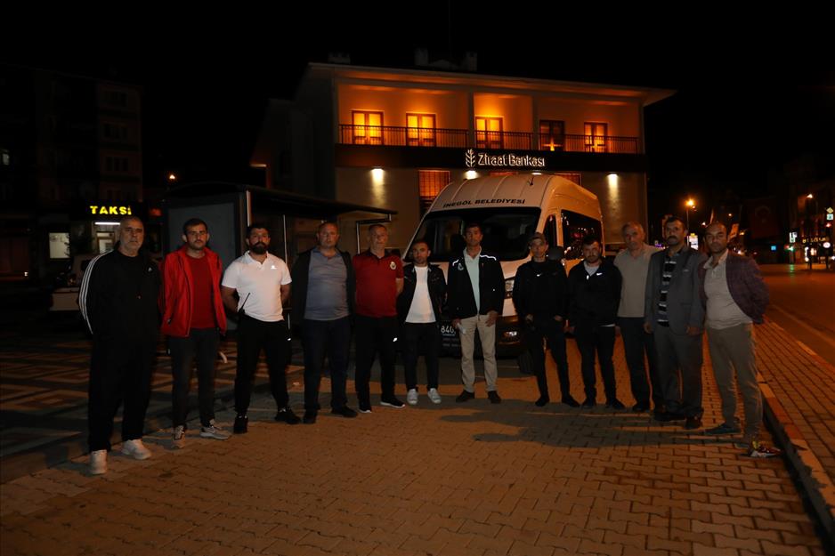 İnegöl Belediyesi’nden sel bölgesine destek İnegöl Belediyesi’nden sel bölgesine destek