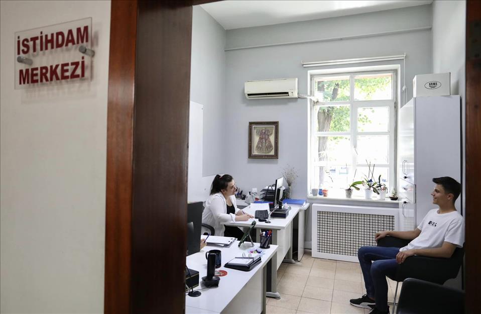 İnegöl Belediyesi’nden istihdama dev katkı İnegöl Belediyesi’nden istihdama dev katkı