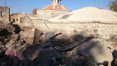 Depremde zarar gören tarihi yapılar, aslına uygun inşa edilecek