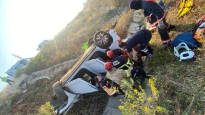 Bursa’da otomobil şarampole uçtu: Yaralılar var