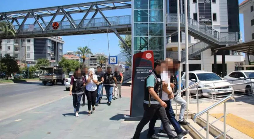 ‘Yüzde 5 kar’ dedi, herkes inandı! Antalya’da peş peşe gözaltılar