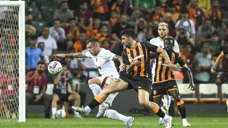 Galatasaray’dan tatsız prova Galatasaray Futbol Takımı, hazırlık maçında İngiltere Championship ekibi Hull City'ye