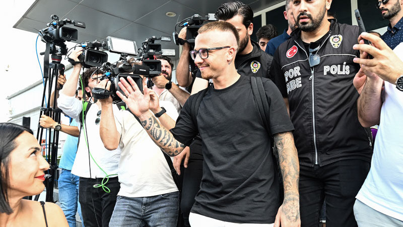 Angelino’dan Erden Timur itirafı Galatasaray'ın kiralık olarak kadrosuna kattığı İspanyol futbolcu Jose Angel Esmoris