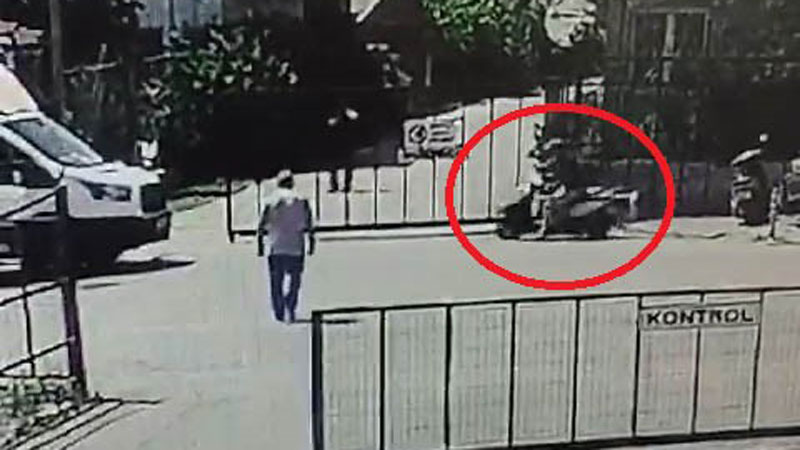 Bursa’da motosiklet hırsızlığı kamerada Bursa’da motosiklet hırsızlığı kamerada