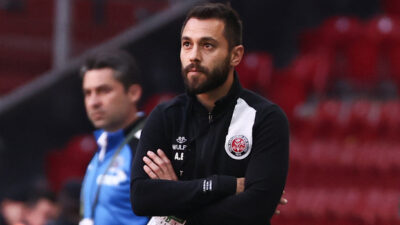 Süper Lig ekibi yeni hocasını açıkladı!