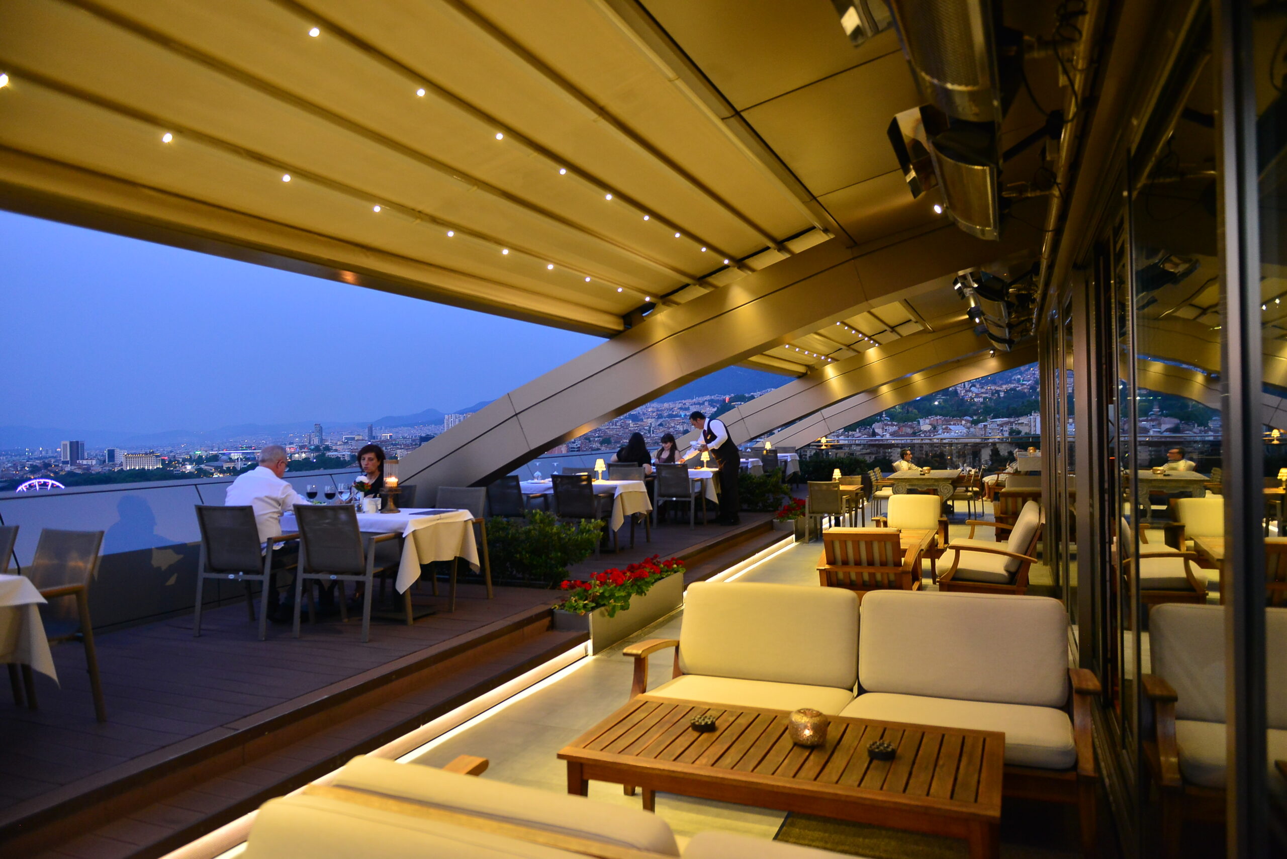 Bursa’nın tadı Olympos Roof’ta çıkar!