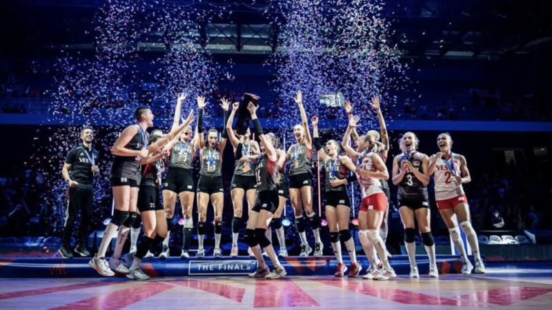 Filenin Sultanları’ndan tarihi şampiyonluk! A Milli Kadın Voleybol Takımı, Milletler Ligi'nde Çin'i 3-1 yenerek