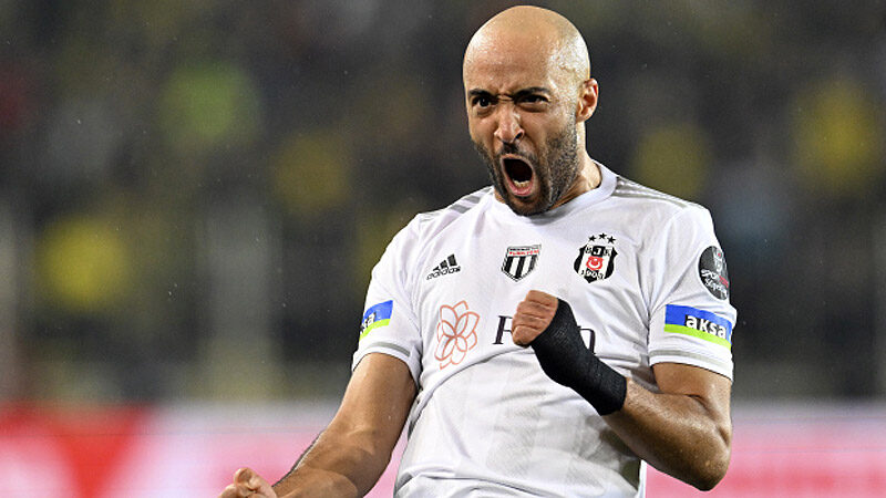 Beşiktaş’ta Redmond bilmecesi sona eriyor Beşiktaş'ta, Nathan Redmond'un geleceği belli oluyor. İngiliz futbolcu, hafta başında