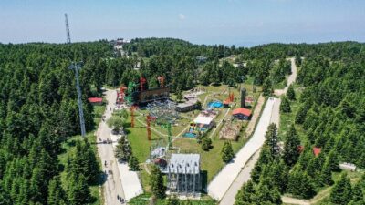 Uludağ’ın macera parkı adrenalin tutkunlarını ağırlıyor
