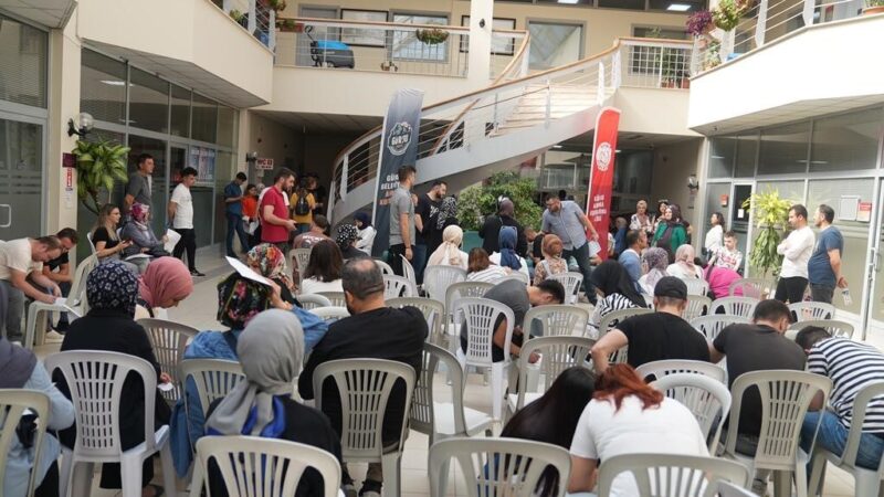 Bursa Şehir Hastanesi için Gürsu istihdam buluşmasına yoğun ilgi Gürsu Belediyesi istihdam buluşmaları kapsamında, Bursa Şehir Hastanesi’ne alımı yapılacak